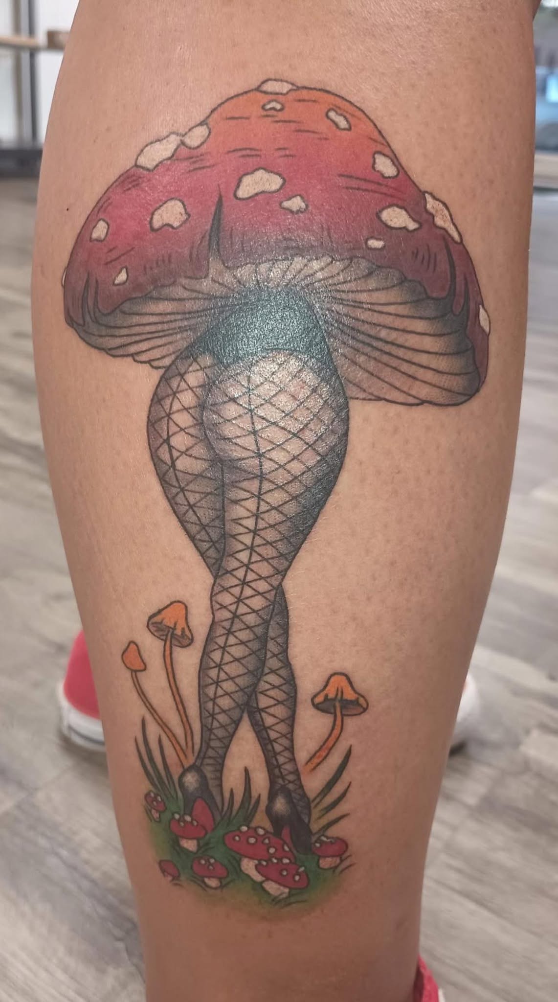 Mushroom pin-up tattoo, calf piece